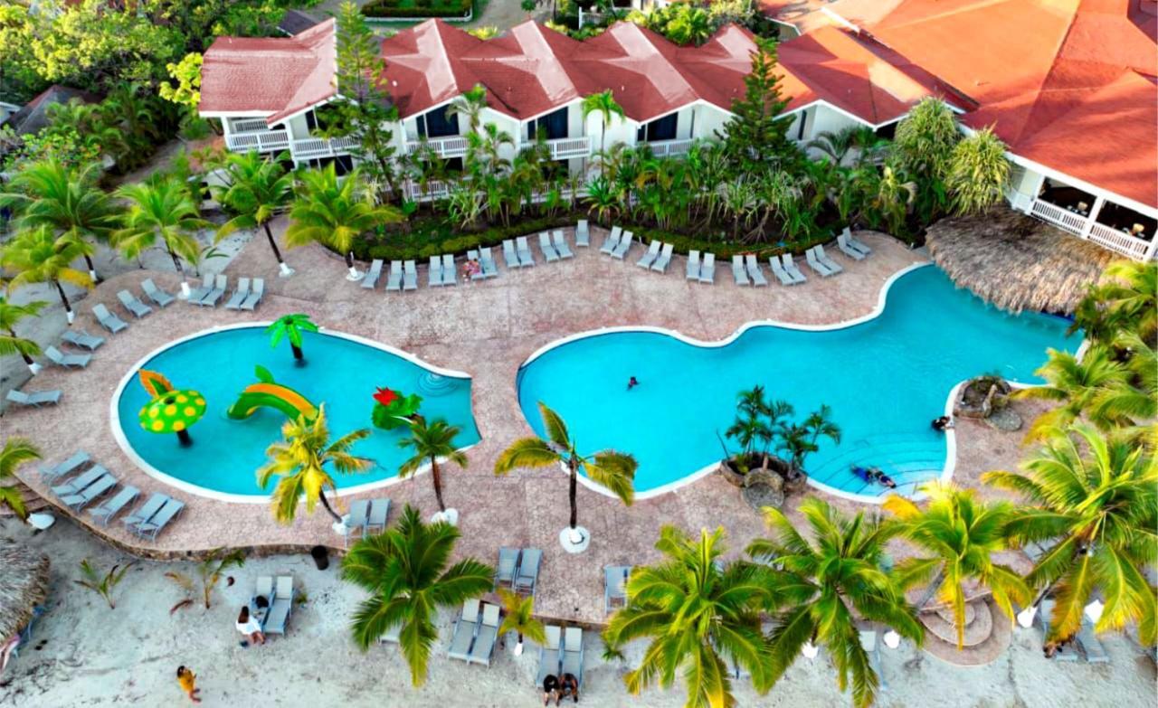 Fantasy Island Beach Resort And Marina First Bight Exterior photo